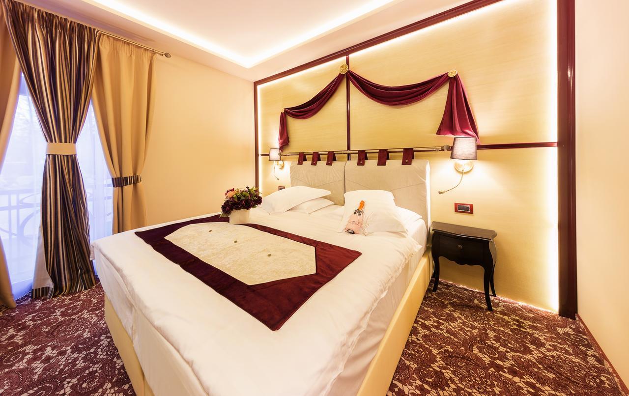 Hotel Cardinal-Domeniile Martinutzi Alba Iulia Eksteriør bilde